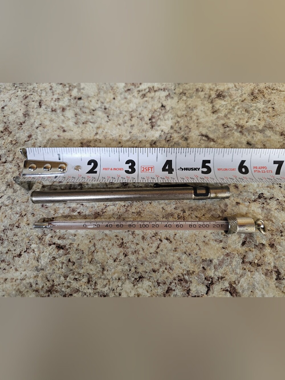Vintage Thermometer In Metal Case - Picture 4 of 4